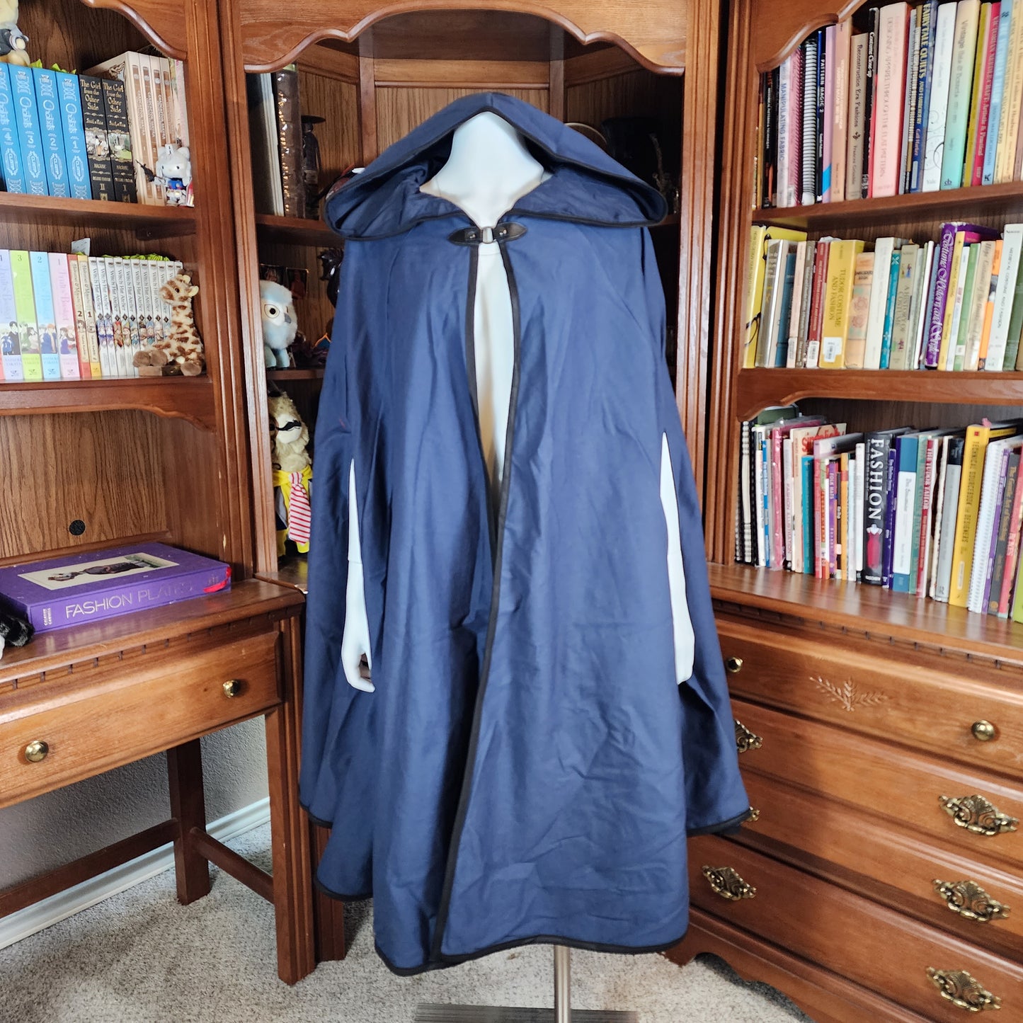 Traveler's Cloak- Navy with Navy Lining
