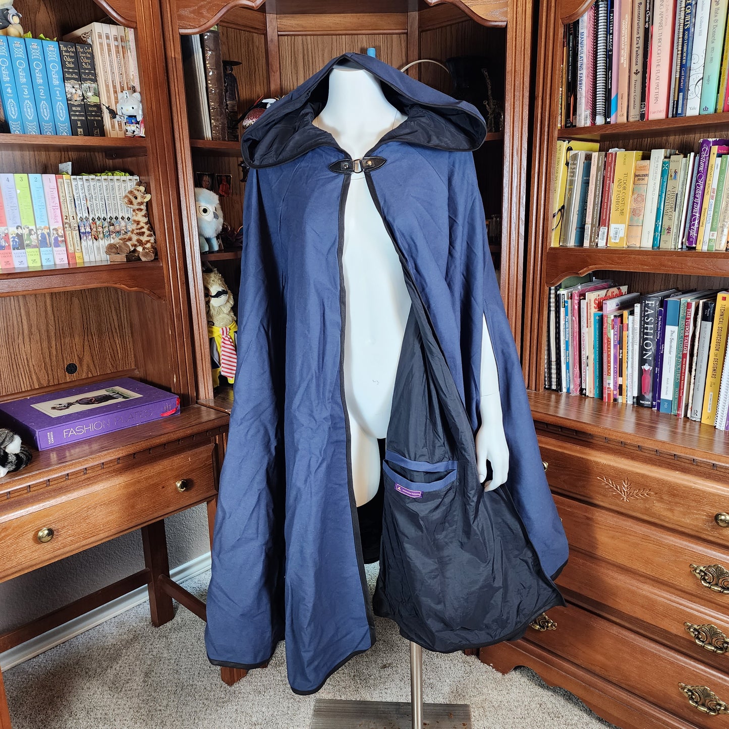 Traveler's Cloak- Navy with Black Lining