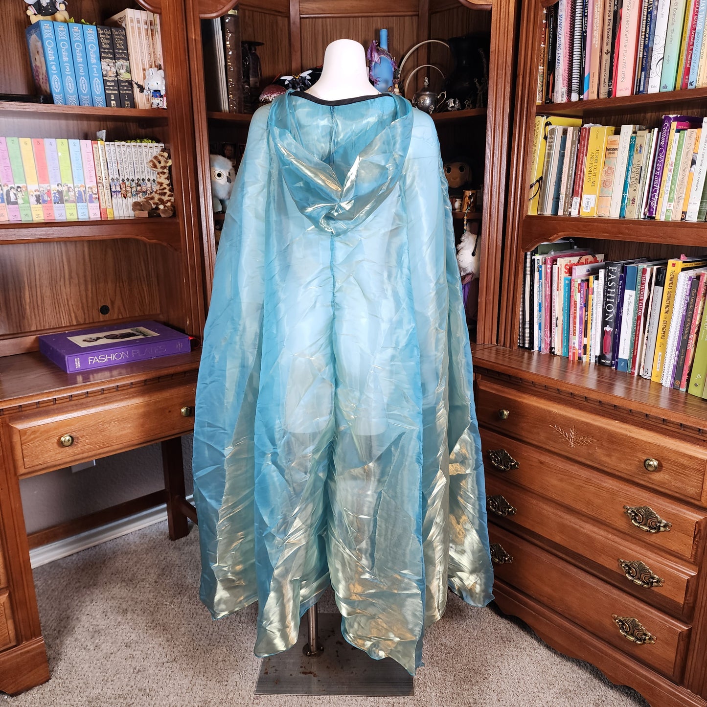 Fae Shimmer Cloak- Gold/Blue Iridescent Metallic Organza
