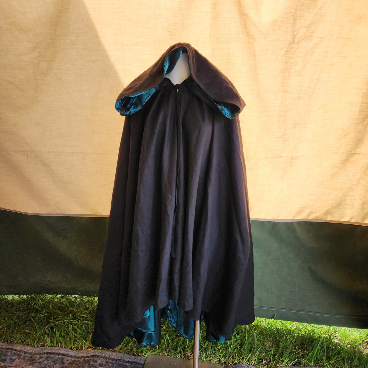 Spellslinger's Cloak- Emerald Green and Black