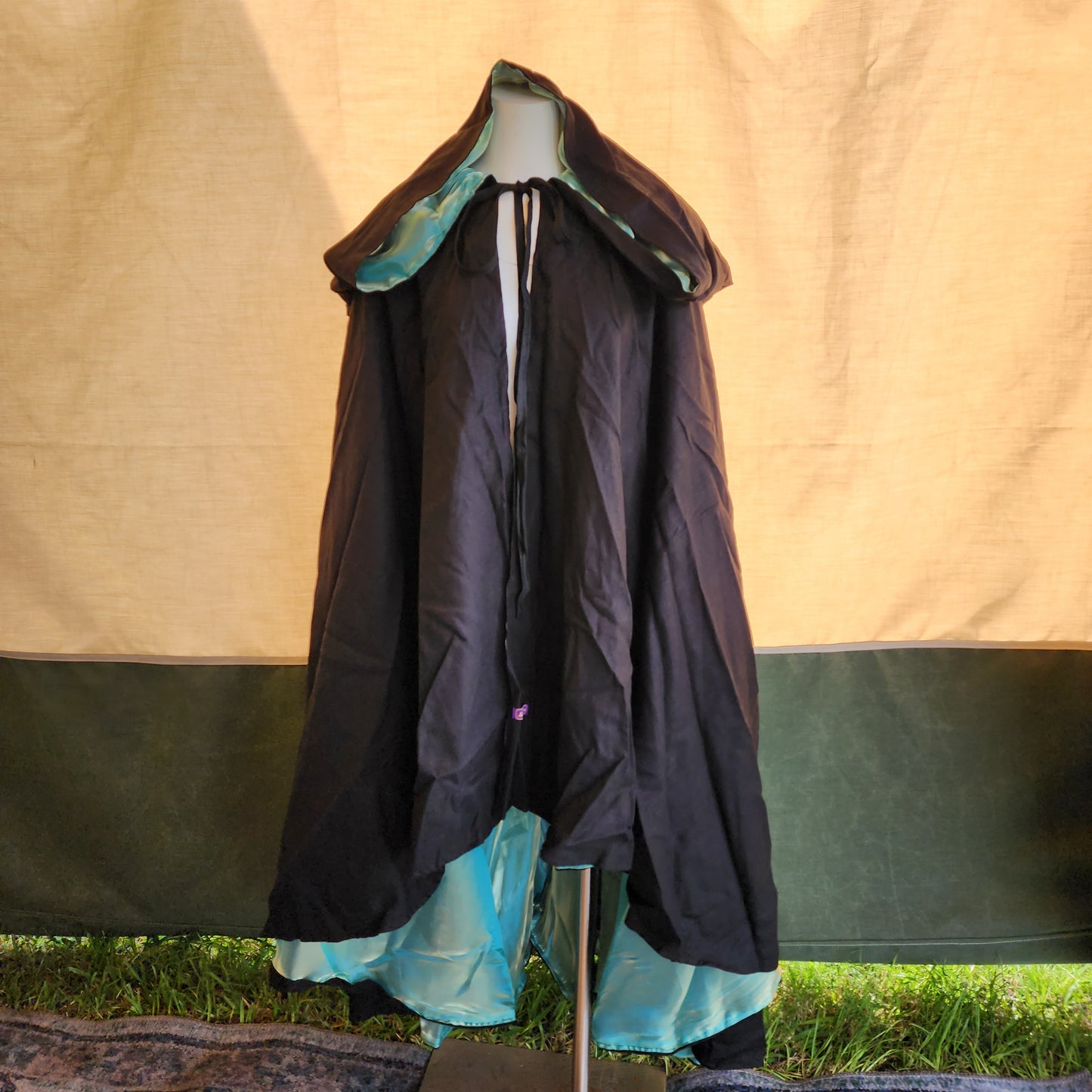 Spellslinger's Cloak- Aqua/gold Iridescent and Black