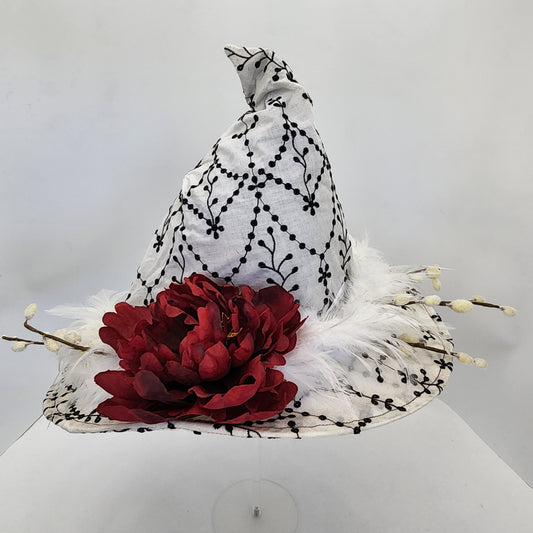 Black and White Eyelet with Feathers Floral Merry Mage Hat