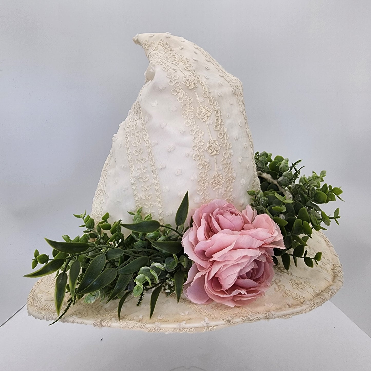 Ivory Lace Floral Merry Mage Hat