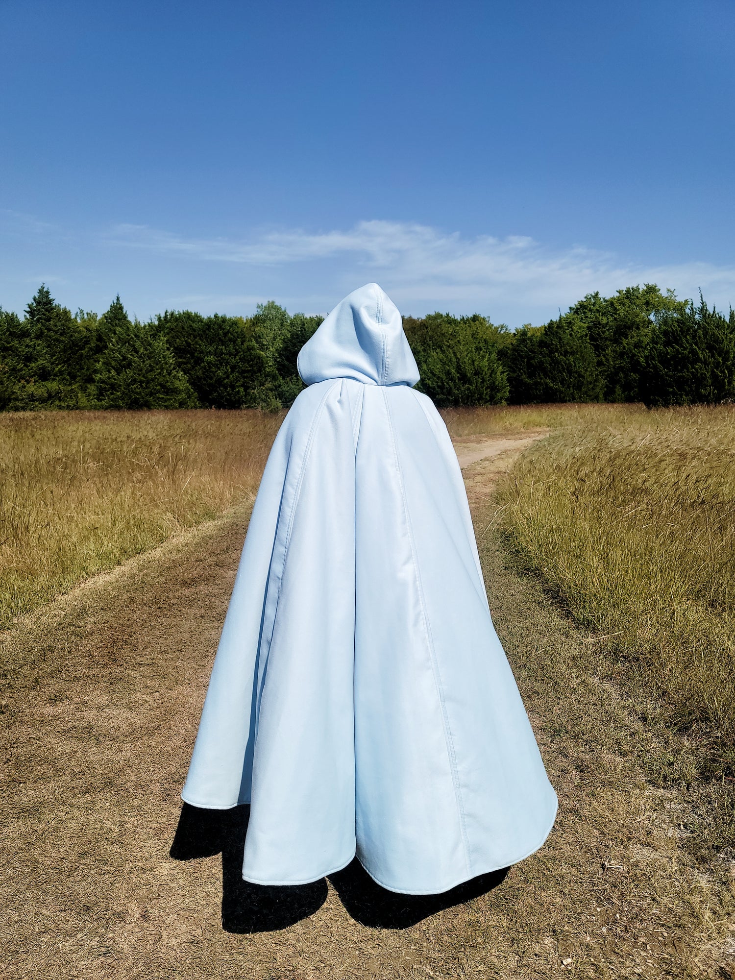 Winter Wanderer Cloaks