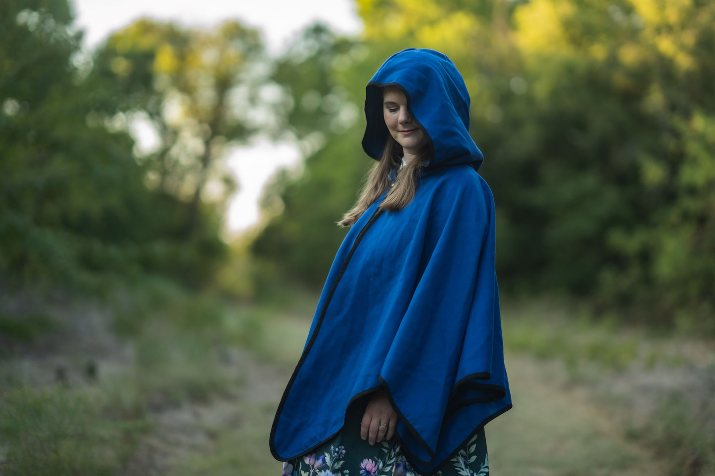 Apprentice Adventurer Cloak- Royal Blue