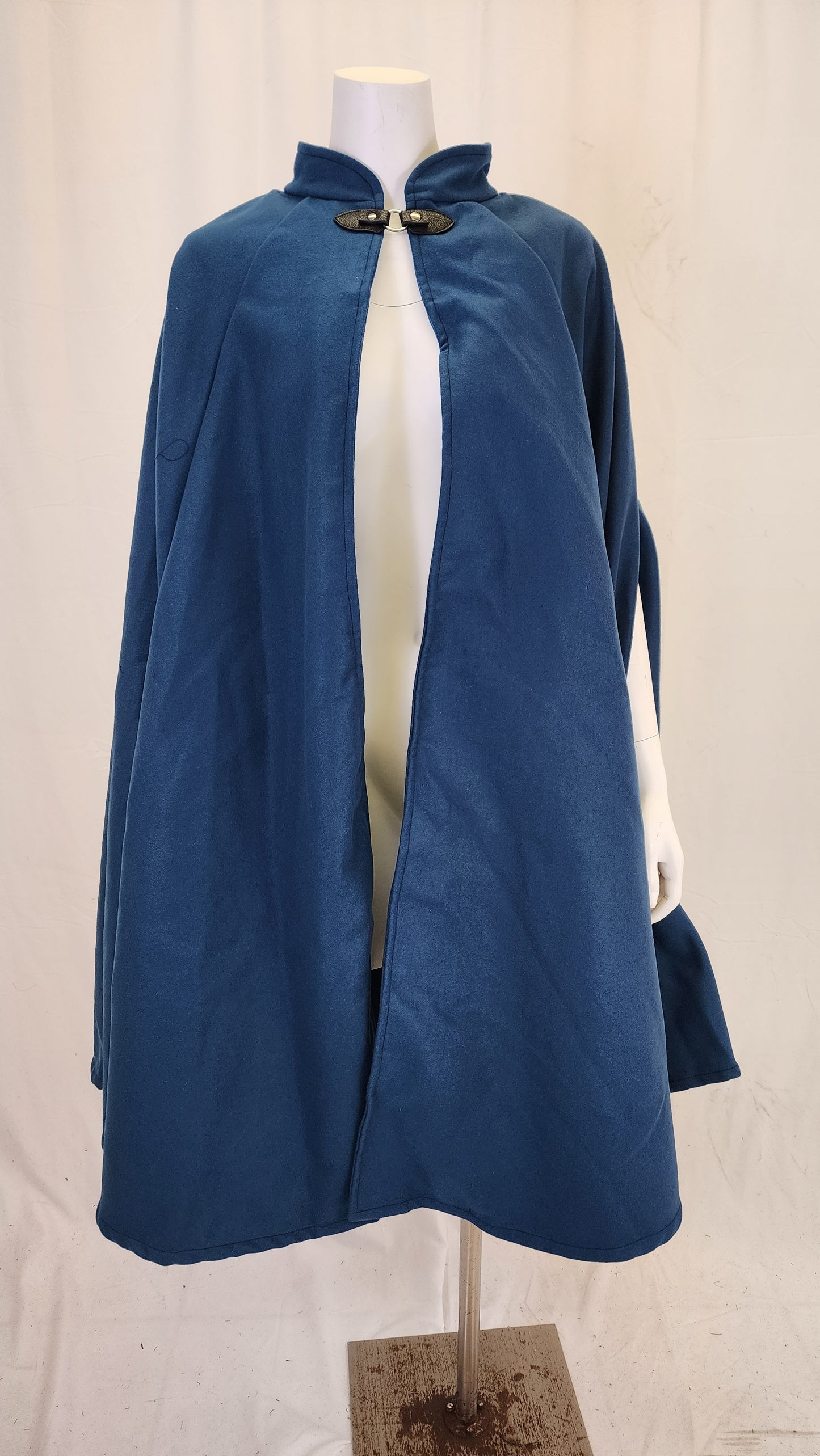 Market Day Cape- Teal Mid-Length Cape with Collar and Arm Slits