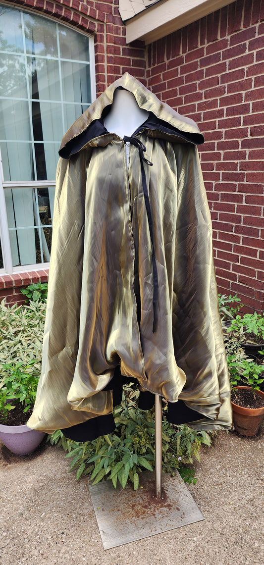 Olive/Gold and Black Spellslinger's Cloak