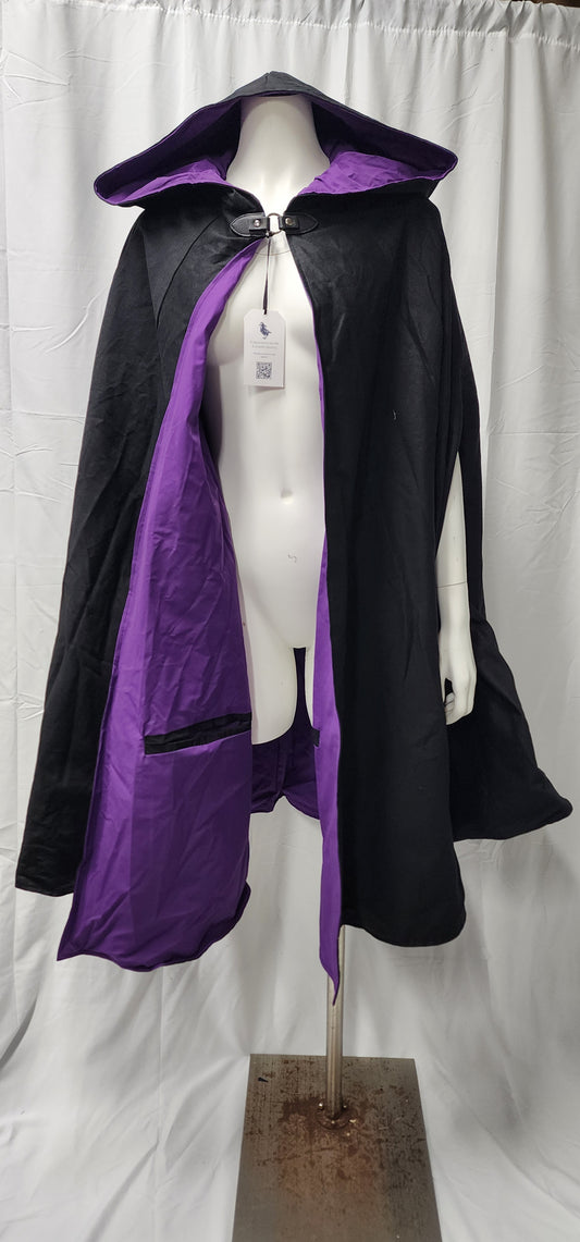 Traveler's Cloak- Black with Purple Lining (upgraded)