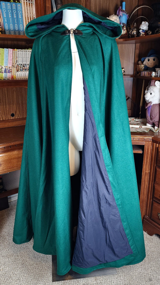 Winter Wanderer Cloak- Emerald Green Wool Blend cloak with Black water resistant lining