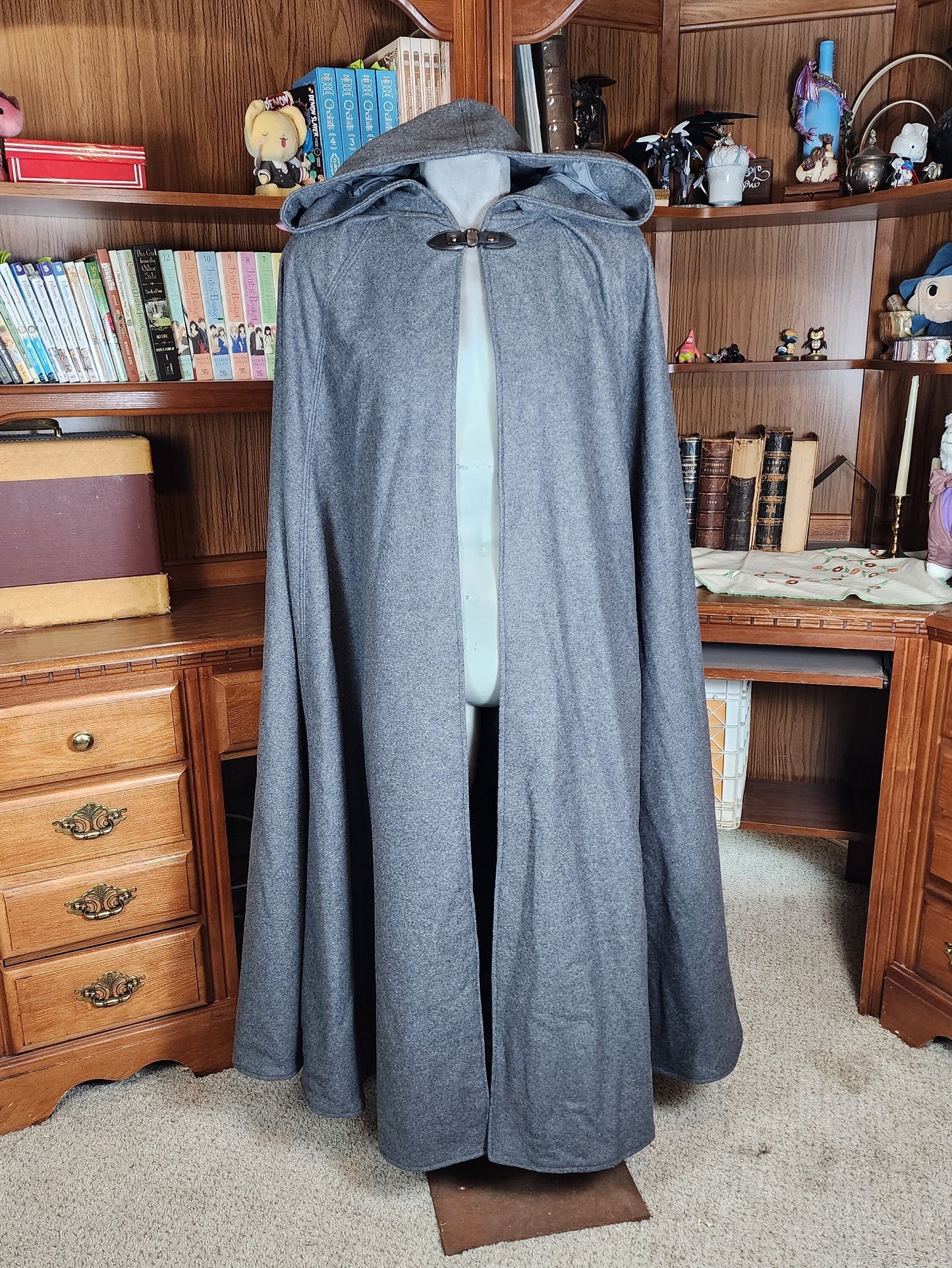 Winter Wanderer Cloak- Grey cloak with Black water resistant lining