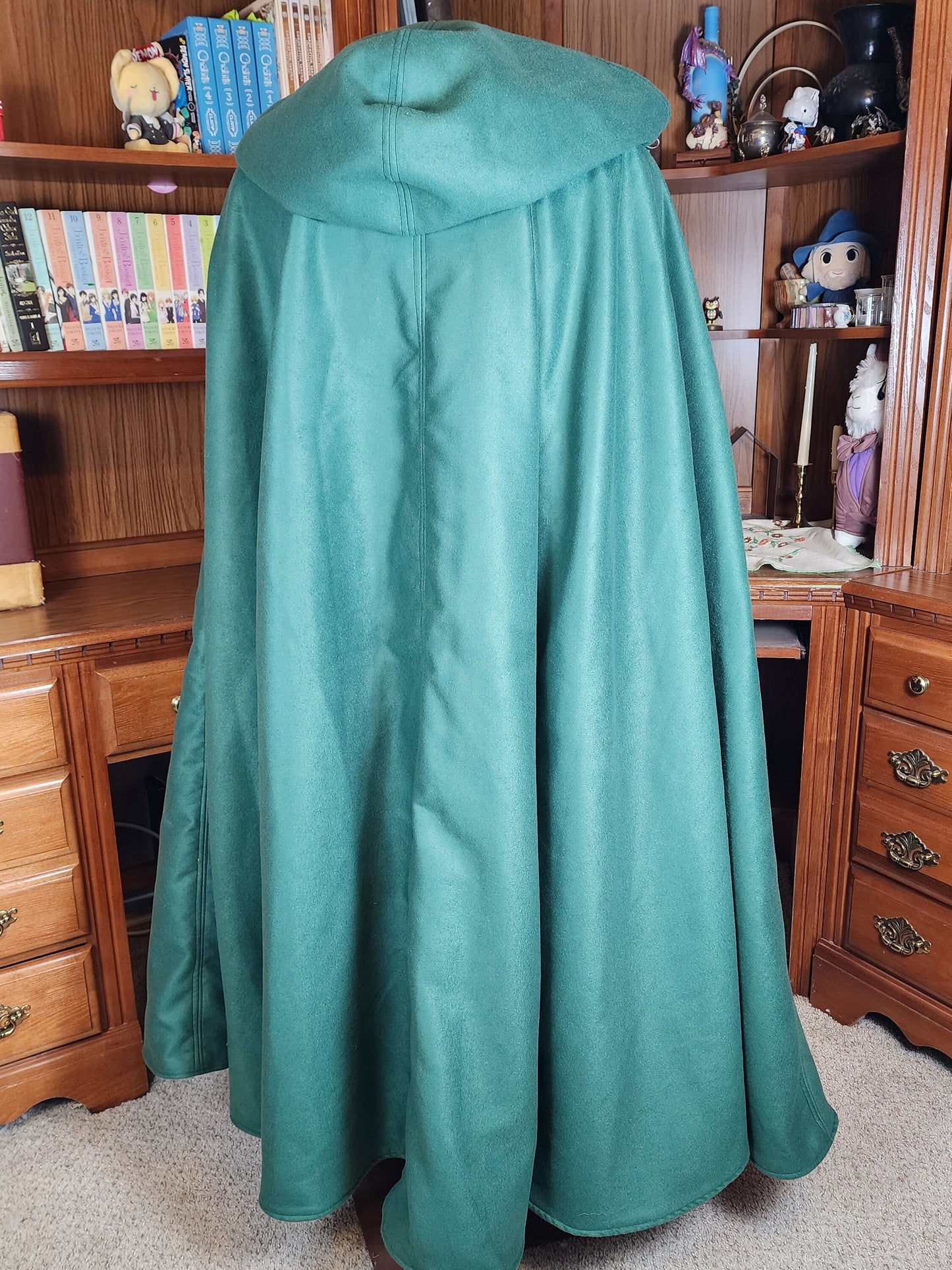 Winter Wanderer Cloak- Forest Green full circle cloak with Black water resistant lining